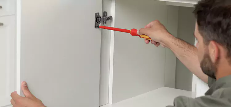 Screen Door Hinge Repair Menomonee Falls